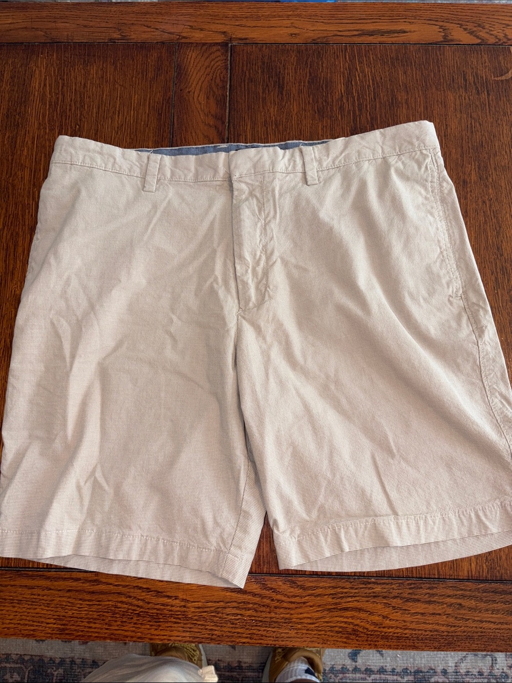 Banana Republic Men's Khaki and Brown Flat-Front Shorts